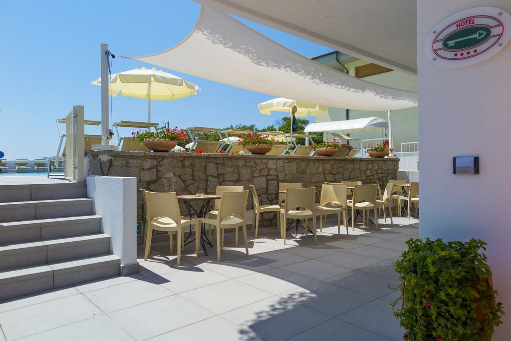 מרינה די קמפו Hotel Montecristo מראה חיצוני תמונה