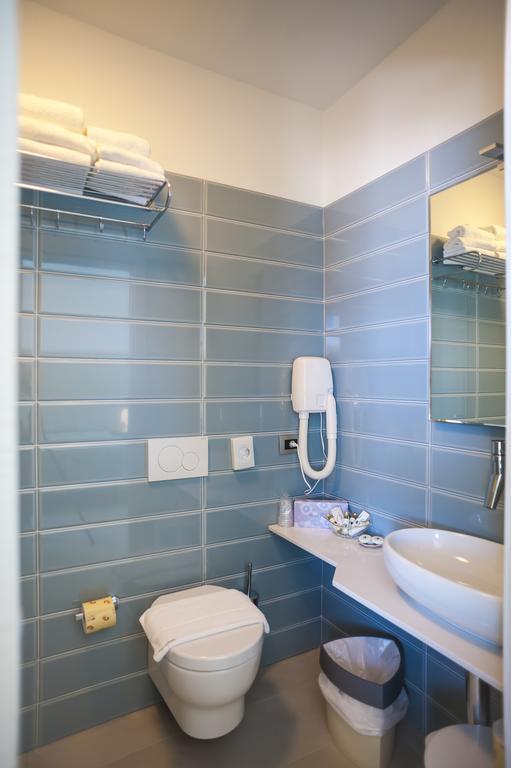 מרינה די קמפו Hotel Montecristo מראה חיצוני תמונה